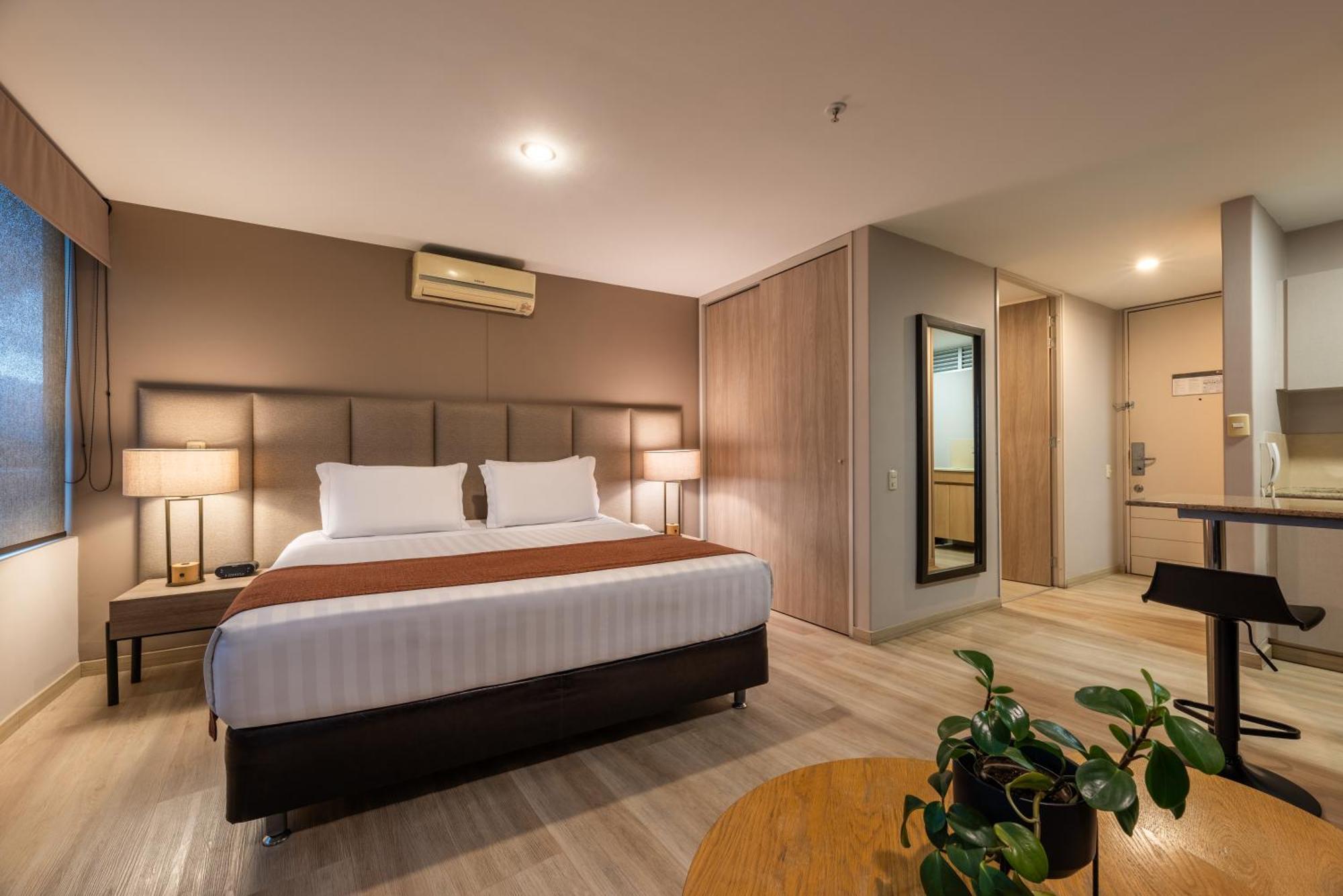 Estelar Apartamentos Medellín Extérieur photo
