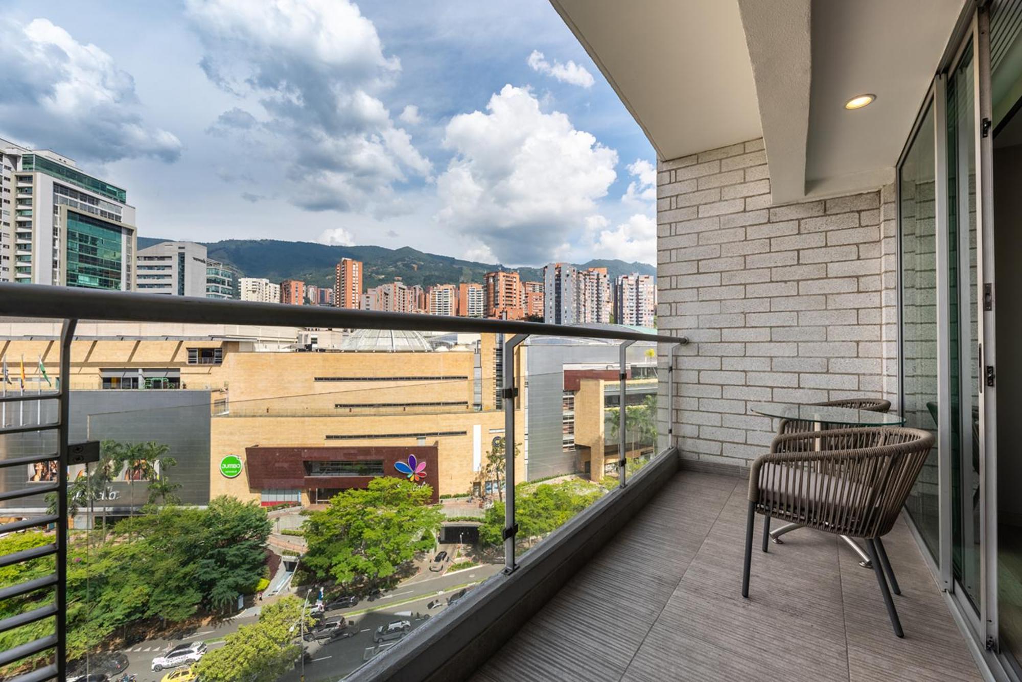 Estelar Apartamentos Medellín Extérieur photo